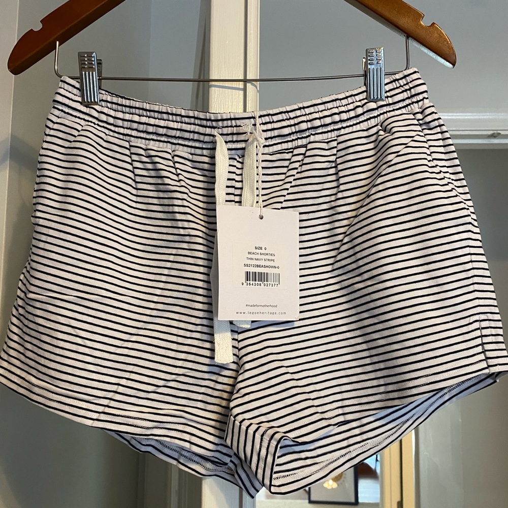 Beach shorties stripped navy and white
